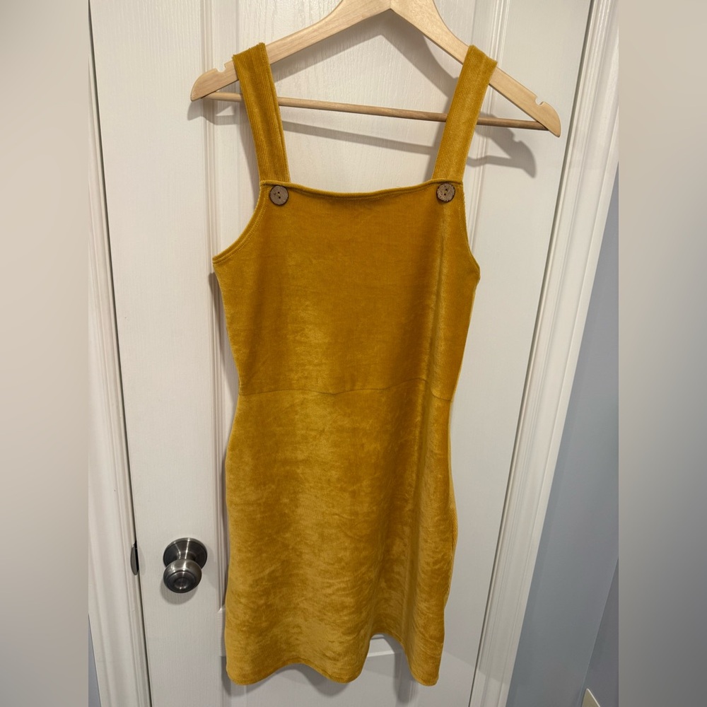 Velvet dress yellow